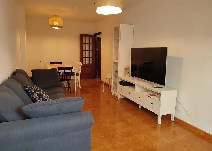 En De Tres Διαμέρισμα *