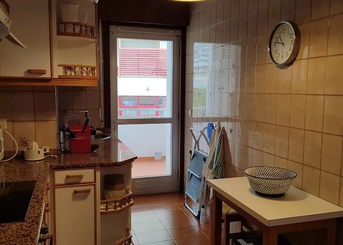 En De Tres Διαμέρισμα *